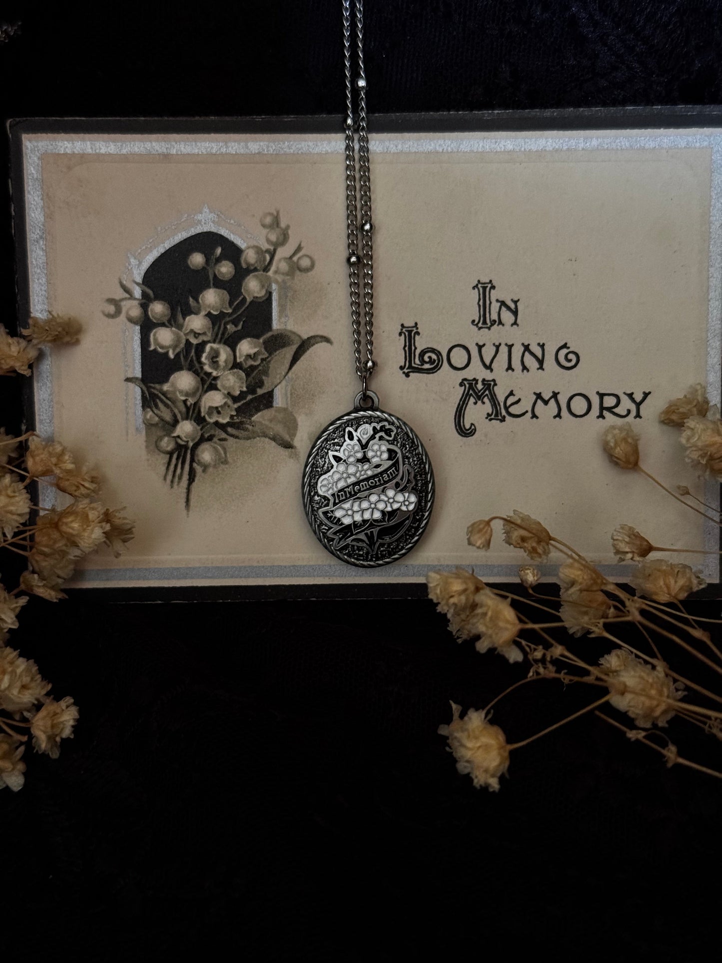 In Memoriam necklace