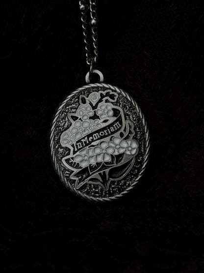 In Memoriam necklace