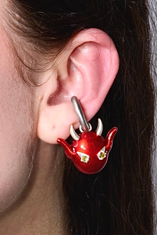 Devil Enamel Ear Cuff (Silver)