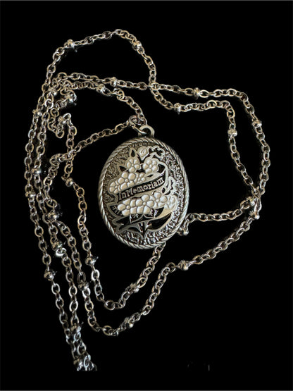 In Memoriam necklace