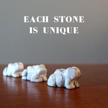 Howlite Frog White Crystal Cloud Jumper Figurine