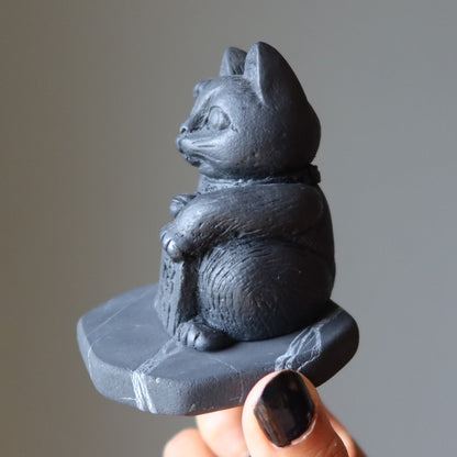 Shungite Cat Neko Protection Prosperity Statue